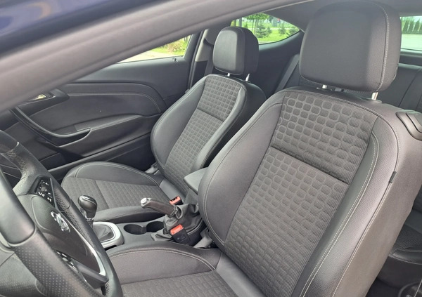 Opel Astra cena 39800 przebieg: 147524, rok produkcji 2014 z Bochnia małe 667